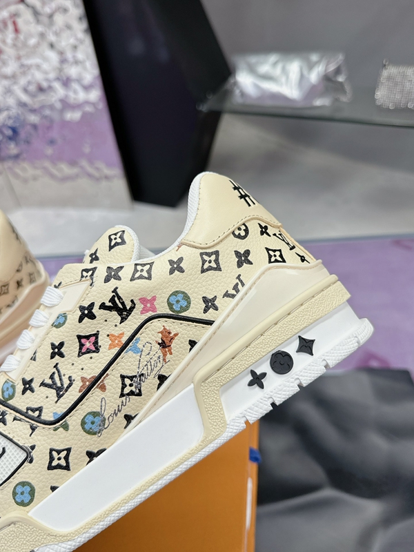 ルイヴィトン靴着用イメージ